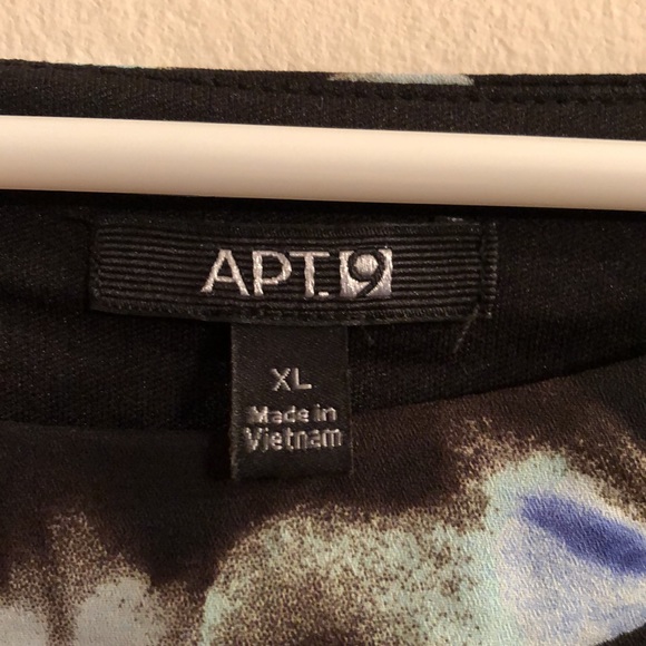 Black and blue patterned dress - Picture 6 of 6